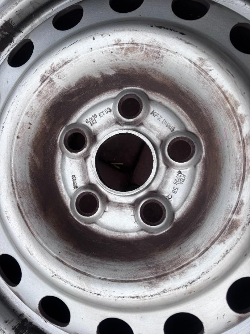 Felgi z oponami 5x112 VAG