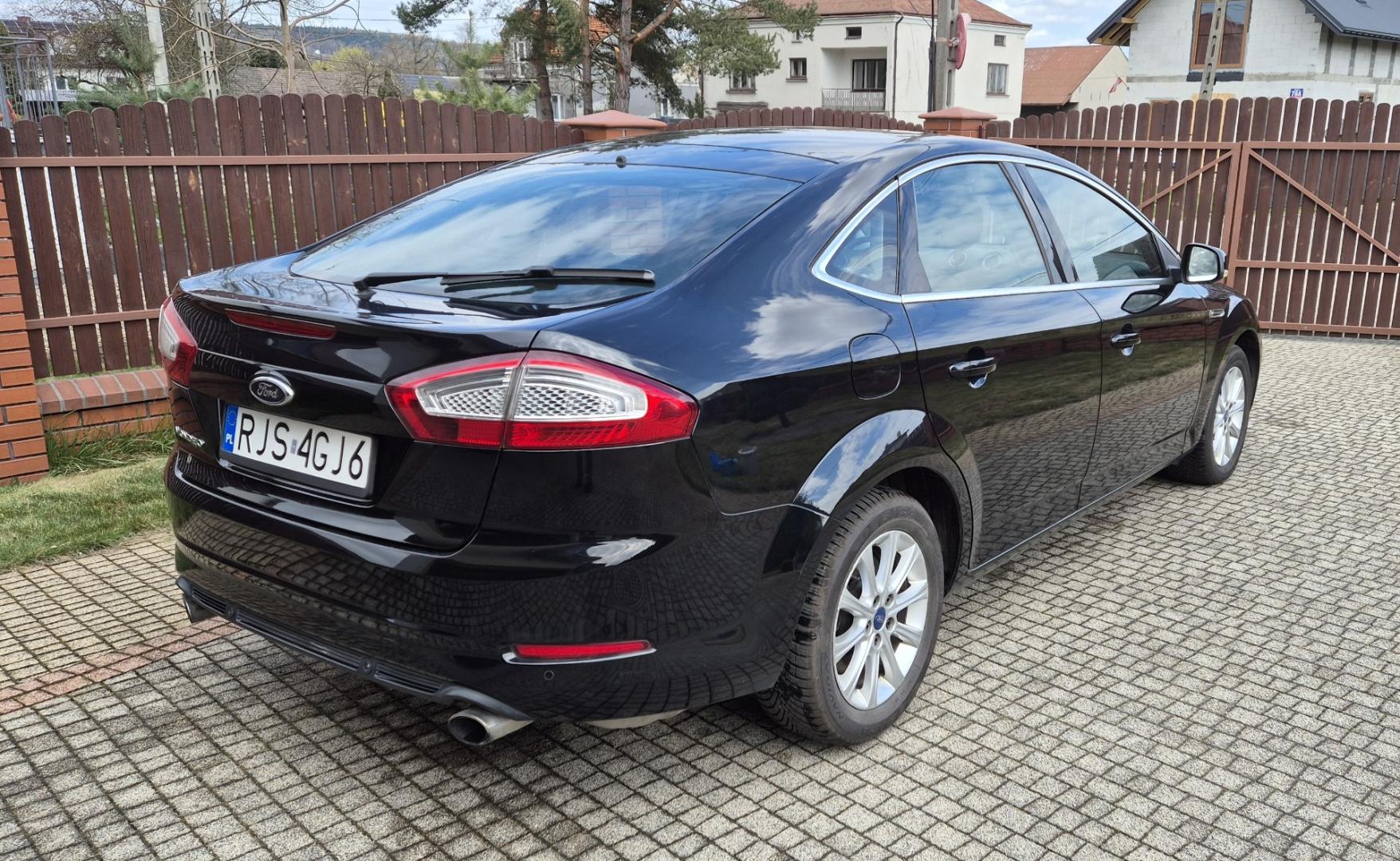 Ford Mondeo MK4 203KM, automat, benzyna, czarny liftback