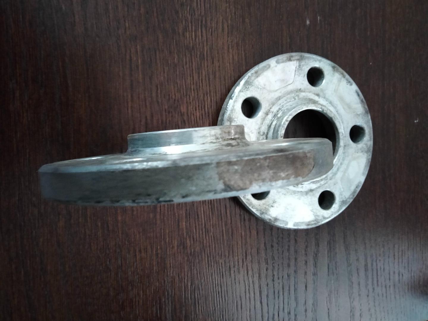 Dystanse 2 szt 5x112 57.1