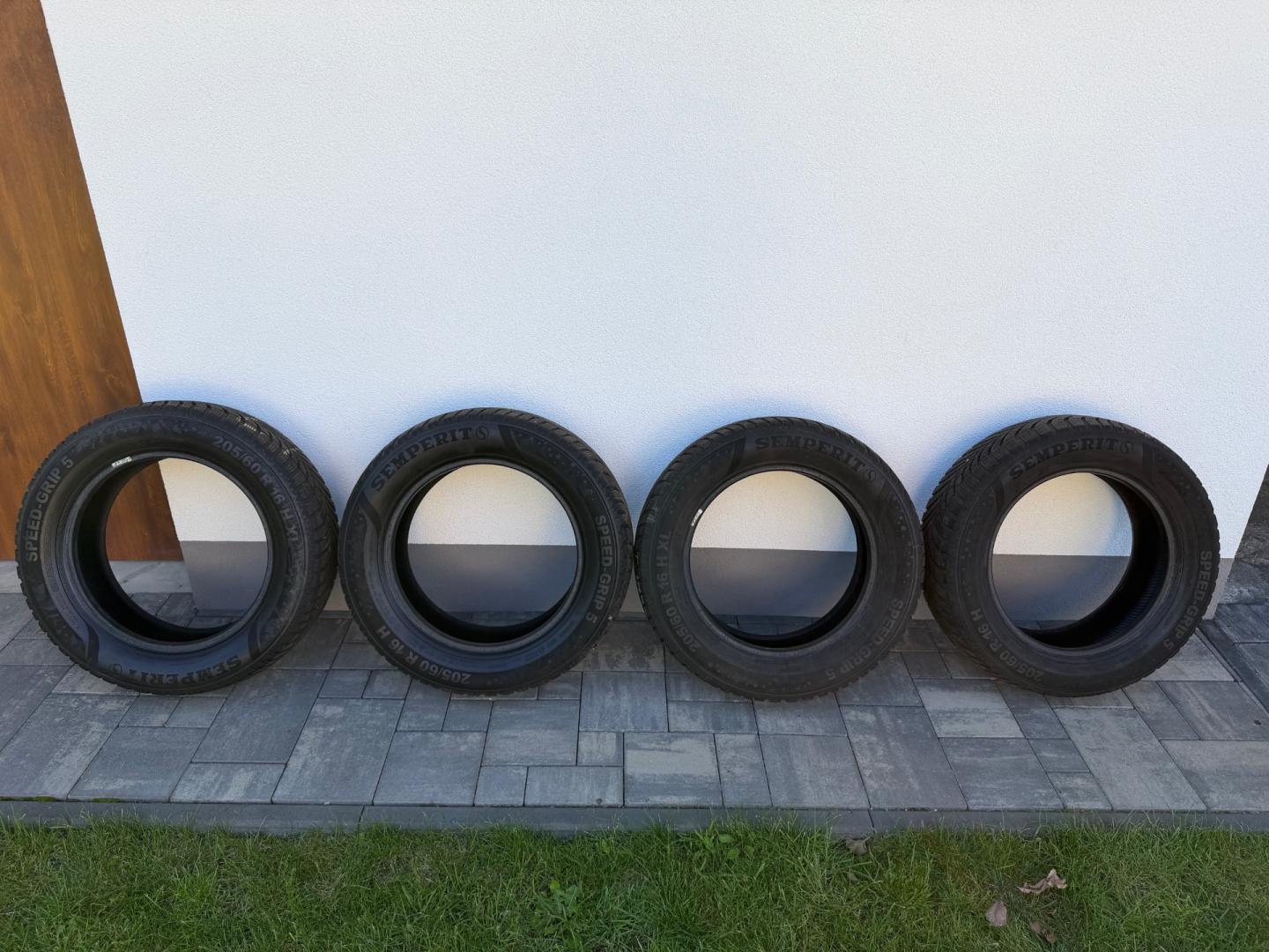 Opony zimowe Semperit Speed-Grip 5 205/60/16
