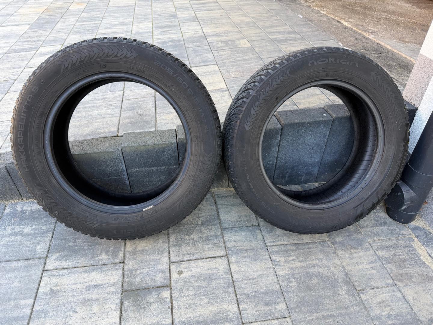 Opony zimowe Nokian Hakkapeliitta 8 205/60/16