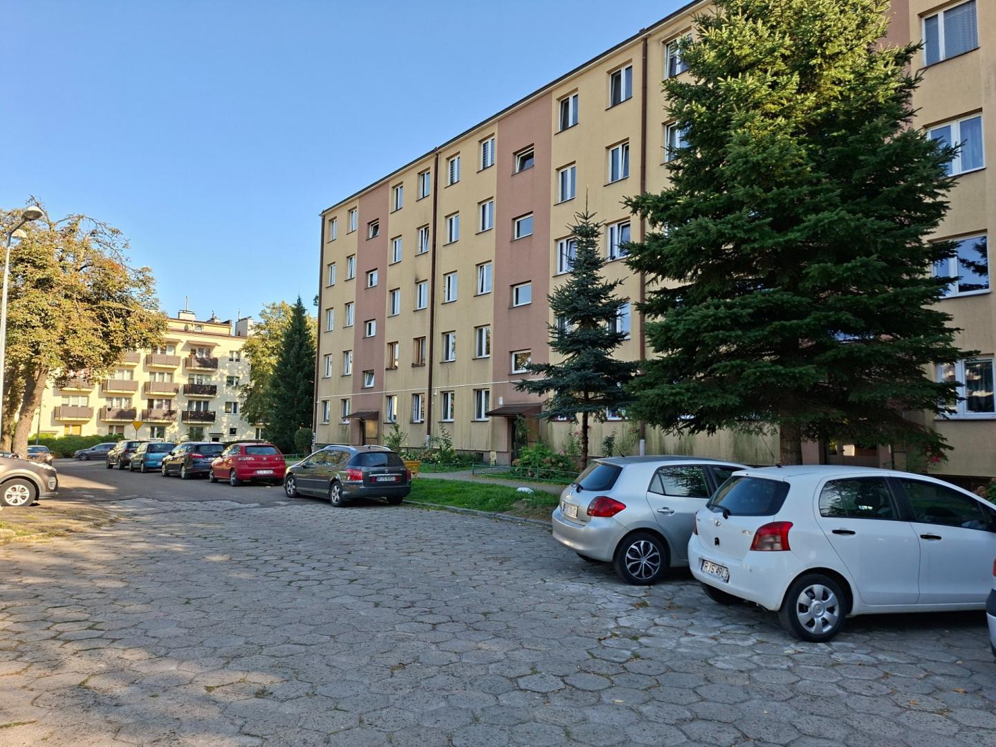 Mieszkanie trzypokojowe 52m przy ul. 3 maja