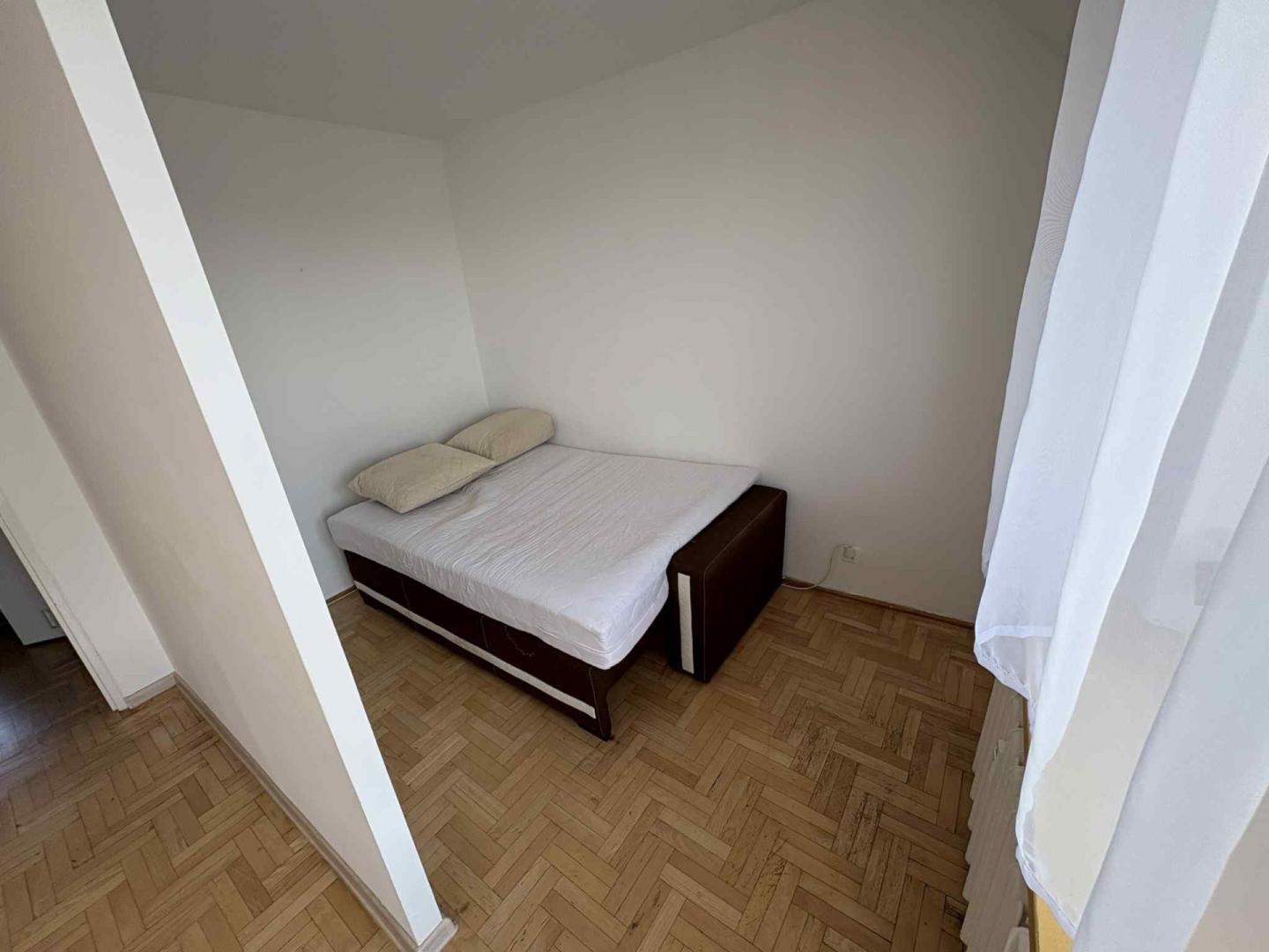 Wynajmie kawalerkę