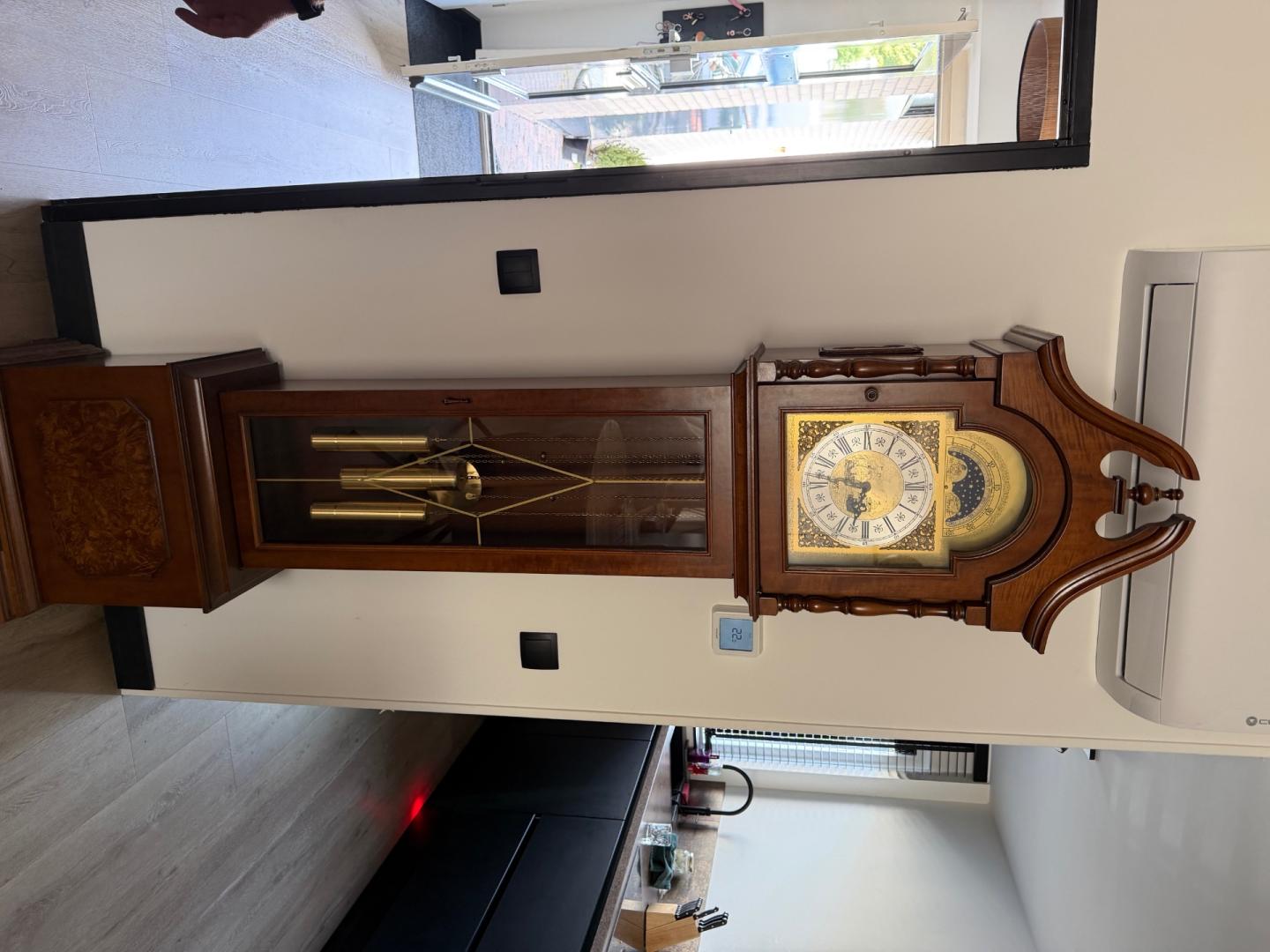 Zegar stojący grandfather clock