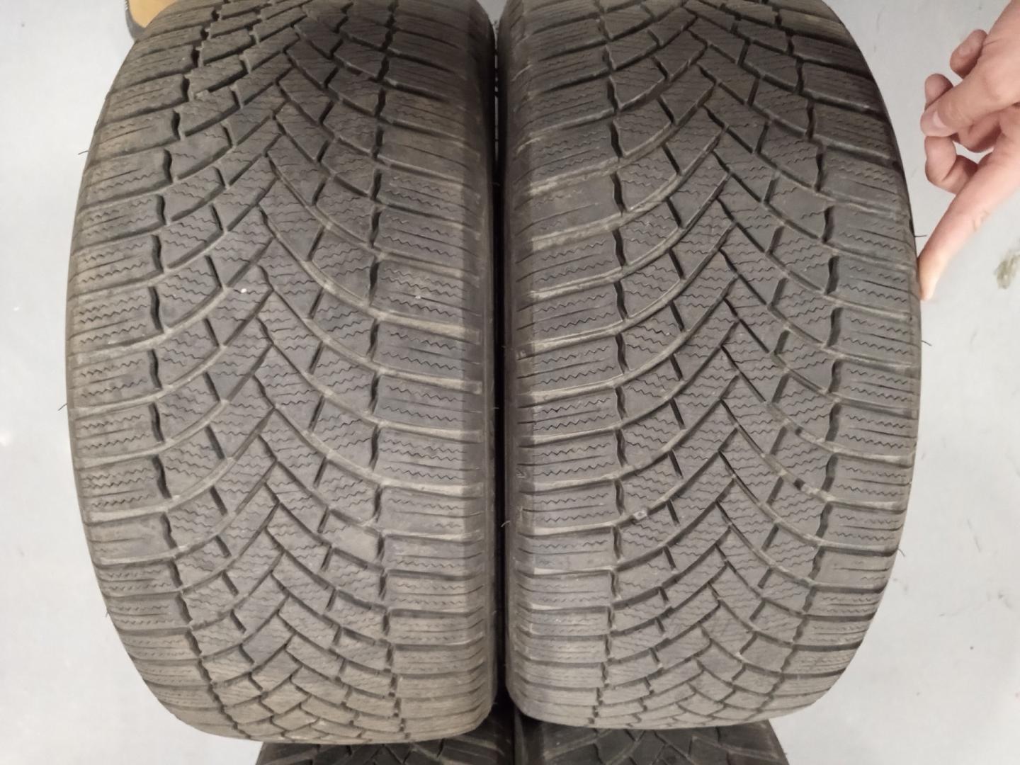 Opony zimowe 235/45r17 Bridgestone Blizzak LM005 - 4 szt.