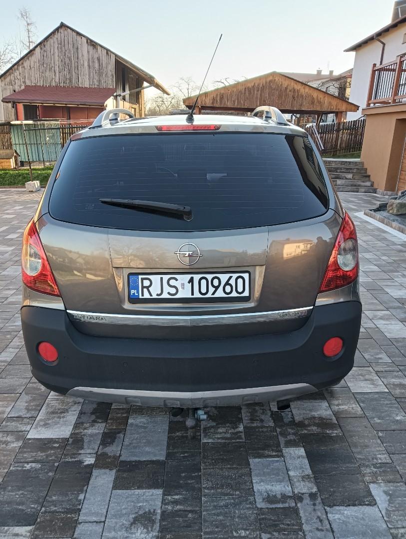 Opel Antara - 2.0 CDTi 150 KM z 2007 r. 4x4