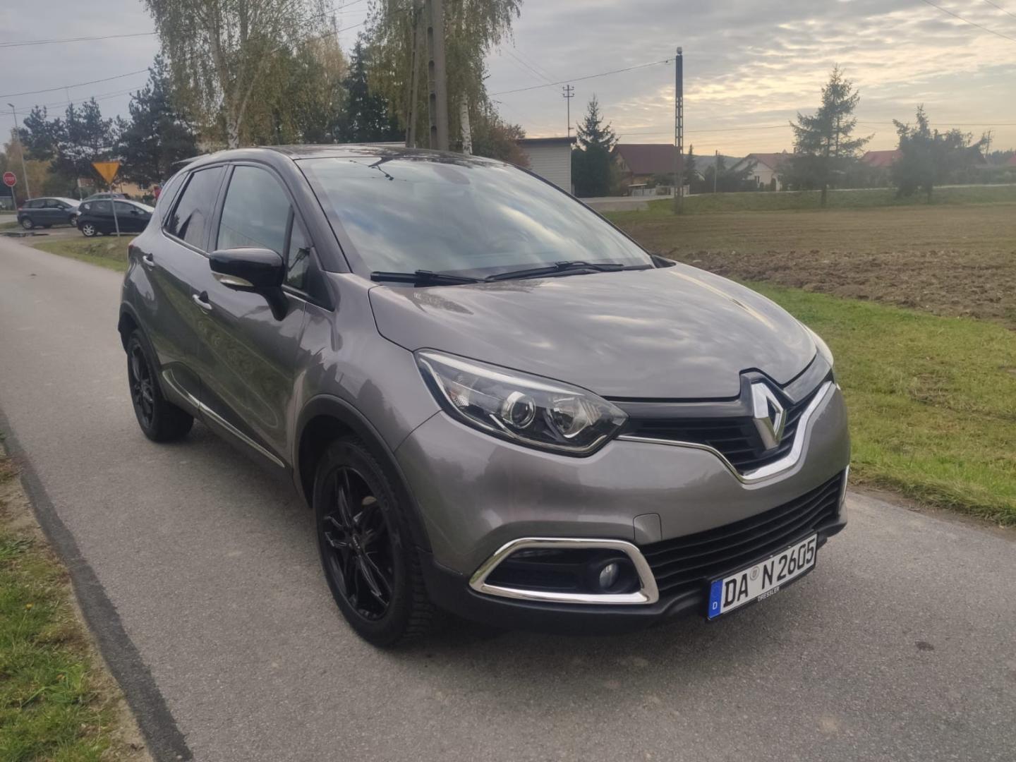 Renault Captur 90KM