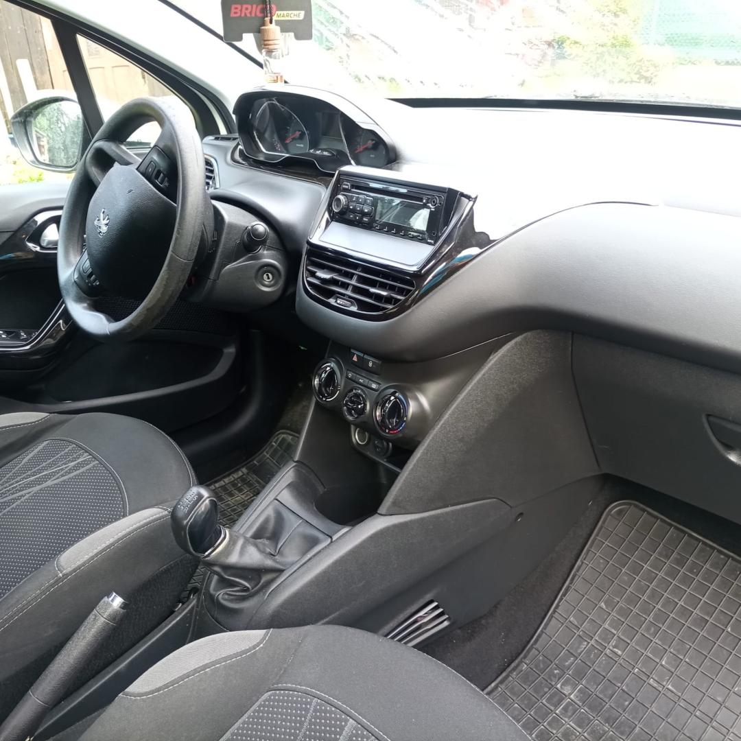 Peugeot 208 1.4hdi