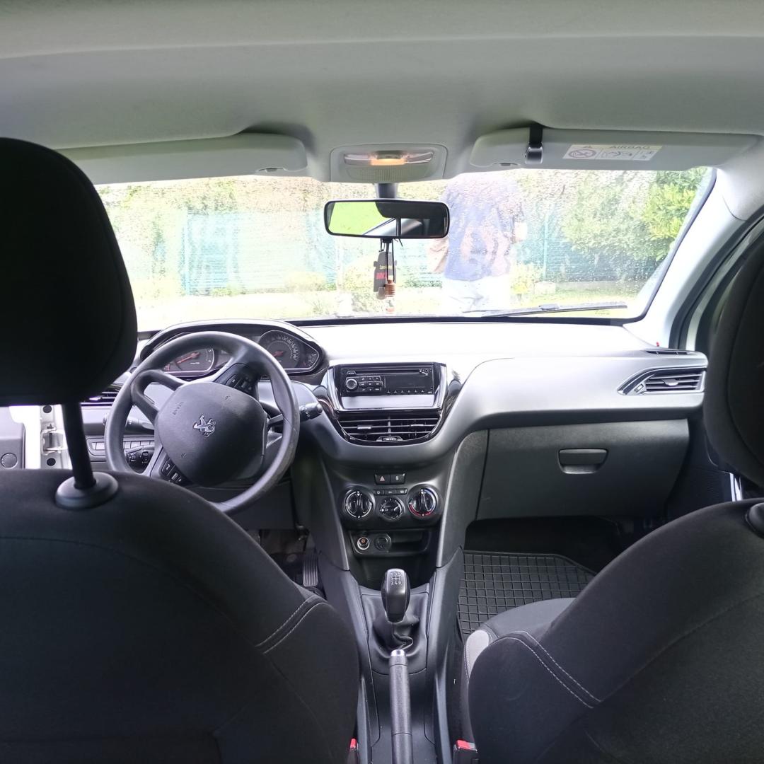 Peugeot 208 1.4hdi