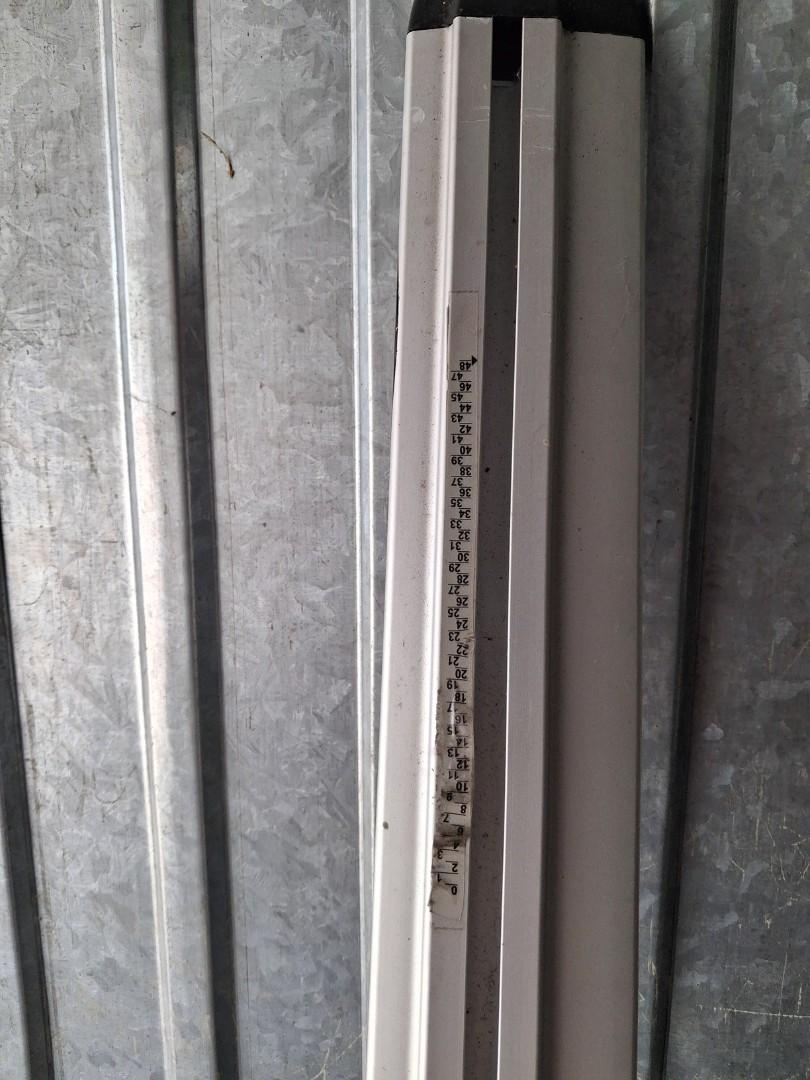 Bagażnik na relingi dachowe MONT BLANC - belki aluminiowe