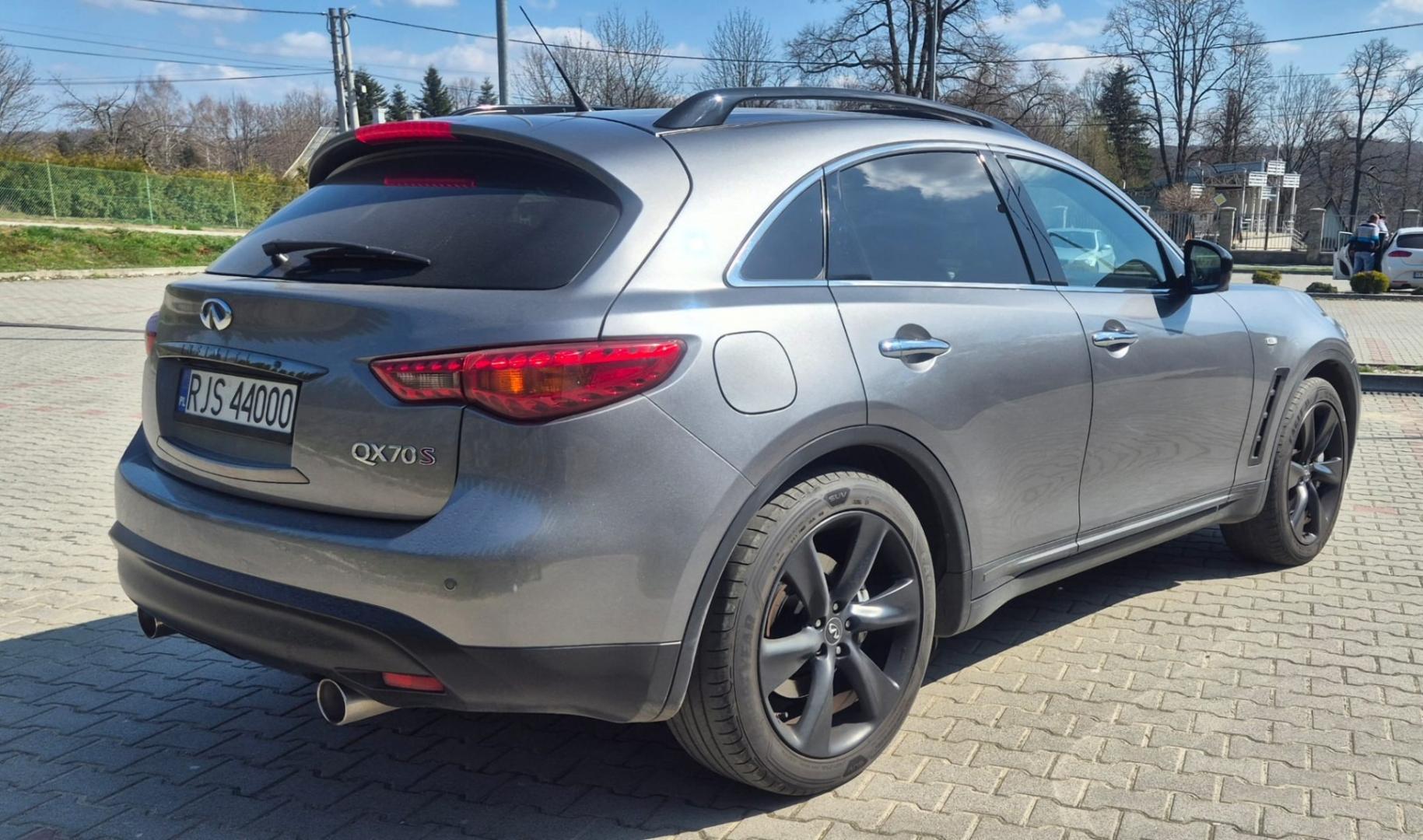 infiniti qx70s 2015r. v6 3,0l. diesel