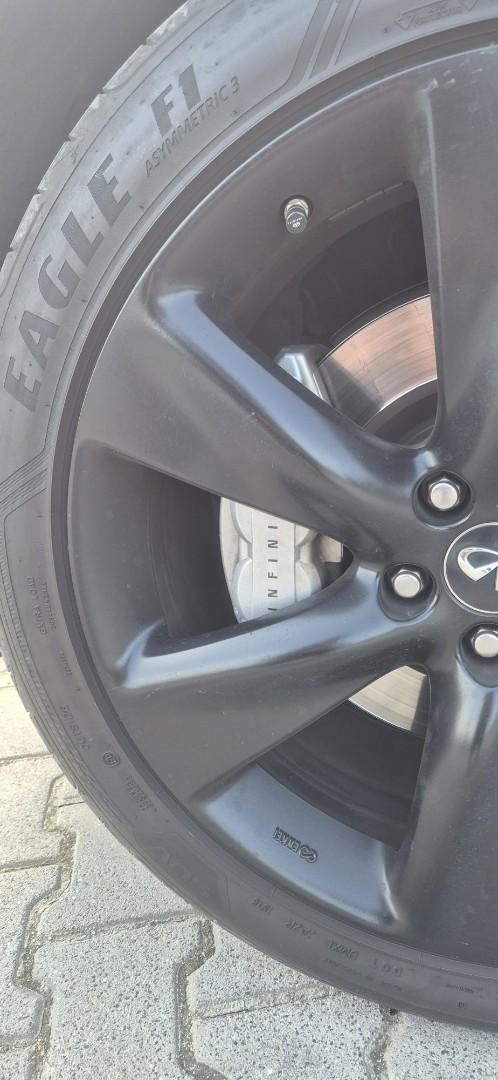 infiniti qx70s 2015r. v6 3,0l. diesel