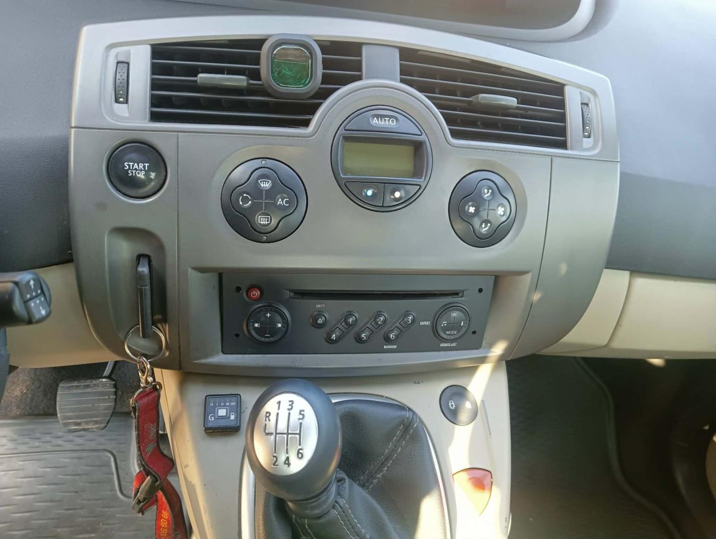 Renault  Megane Scenic2