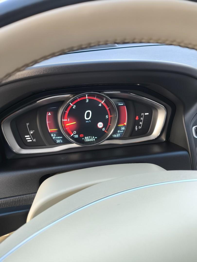 Volvo XC60 2,4 D5 AWD