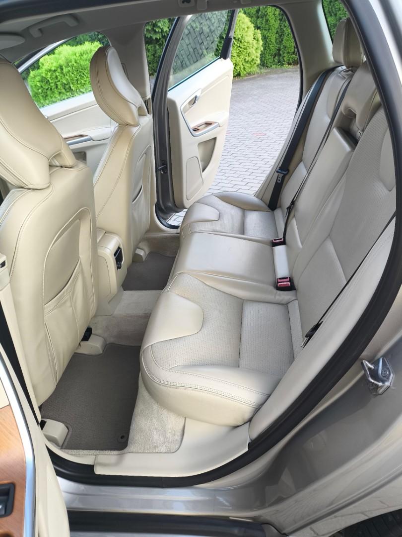 Volvo XC60 2,4 D5 AWD
