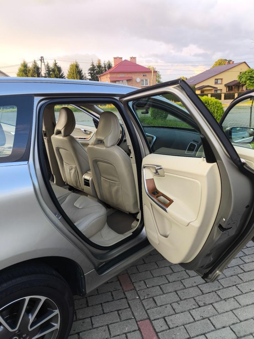 Volvo XC60 2,4 D5 AWD