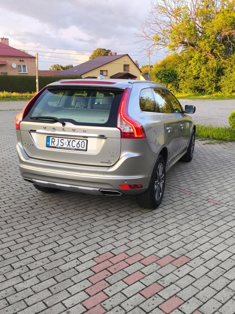 Volvo XC60 2,4 D5 AWD