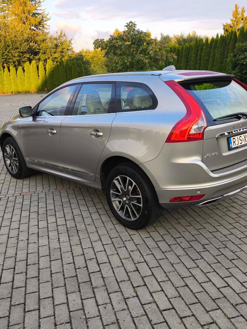 Volvo XC60 2,4 D5 AWD