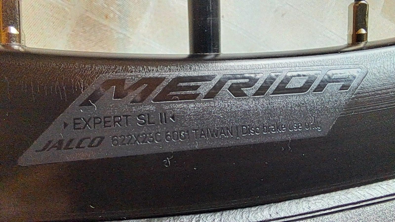 Sprzedam komplet kół rowerowych MERIDA