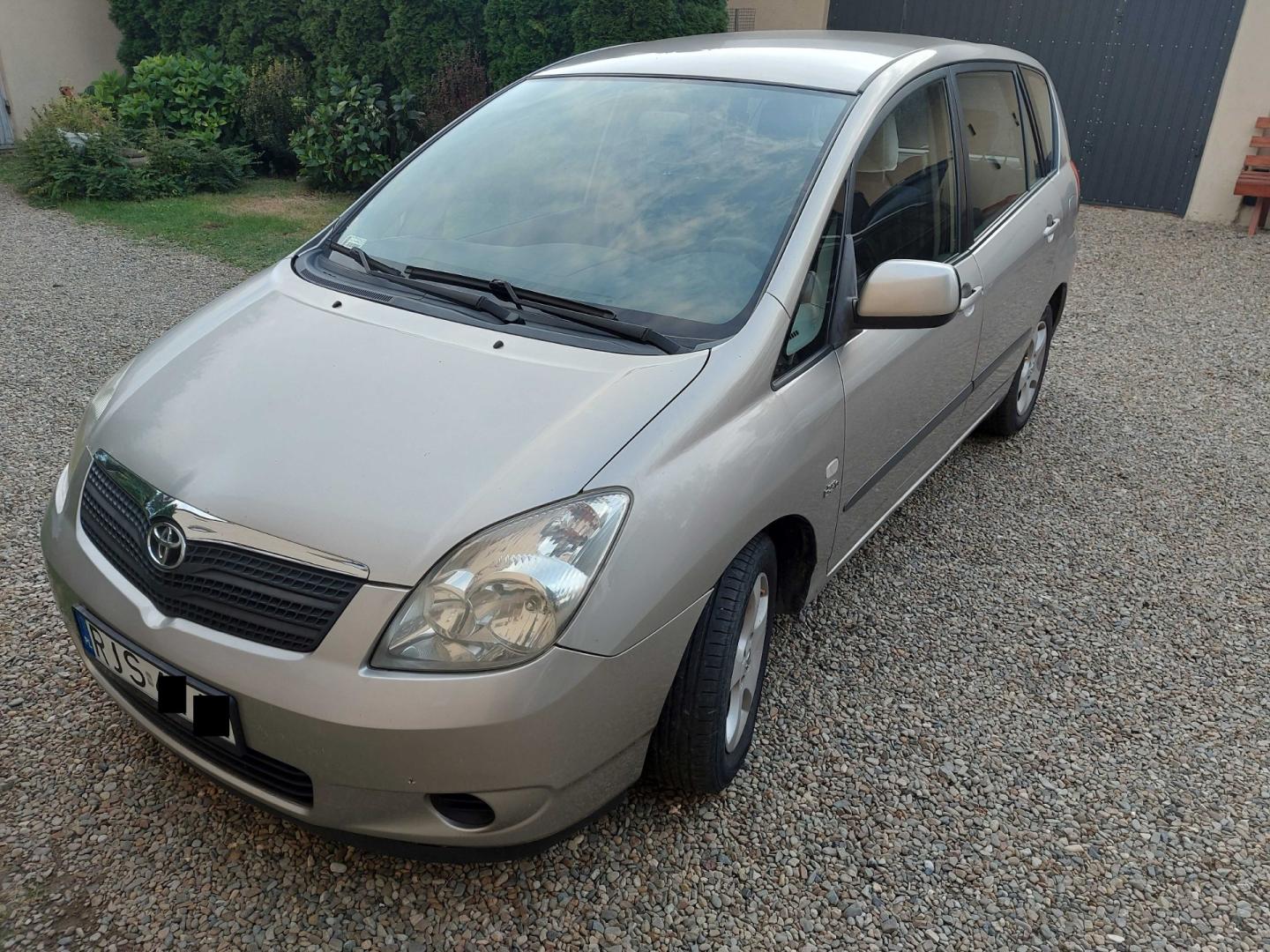 Toyota Corolla Verso 2002