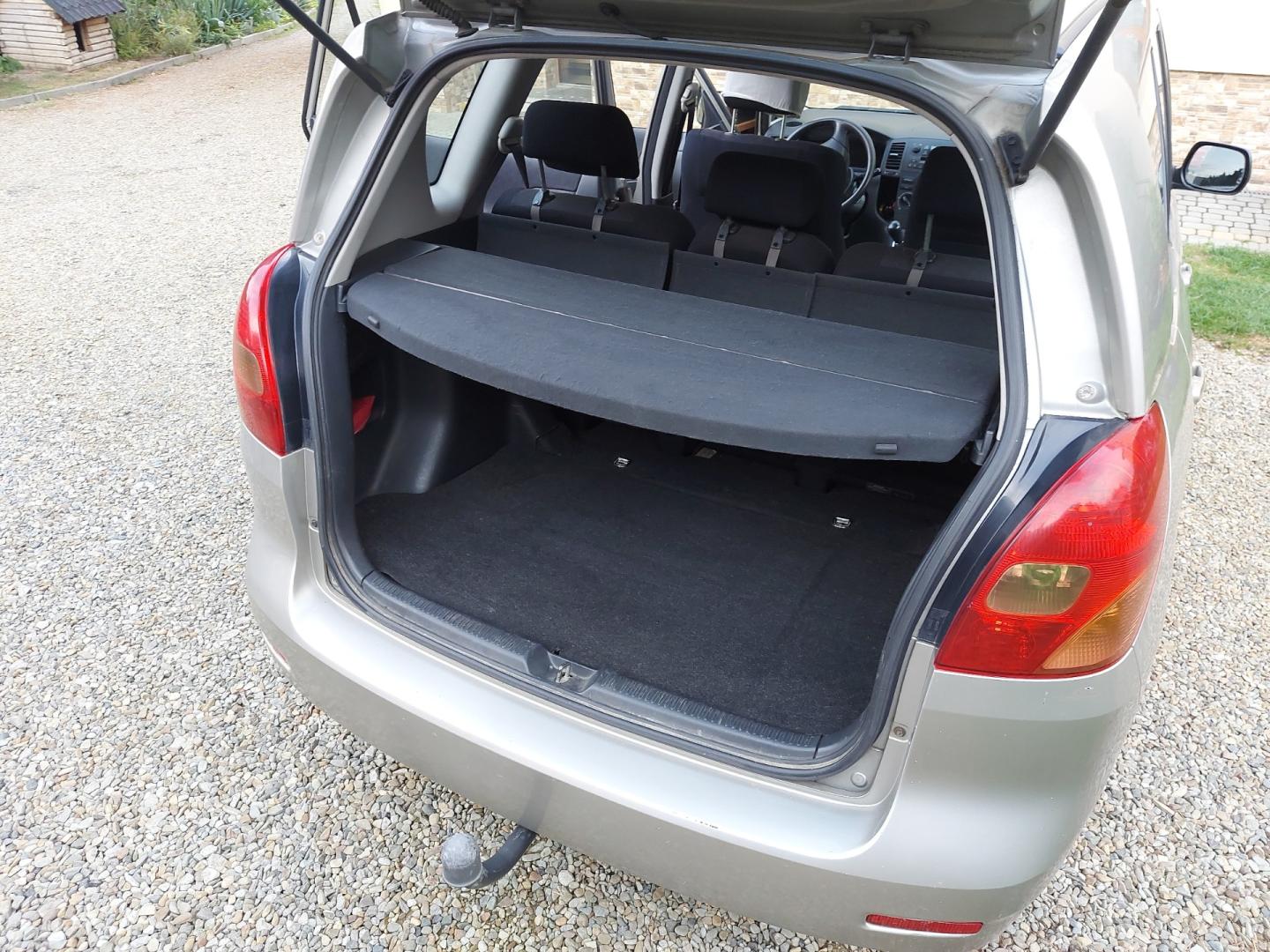 Toyota Corolla Verso 2002