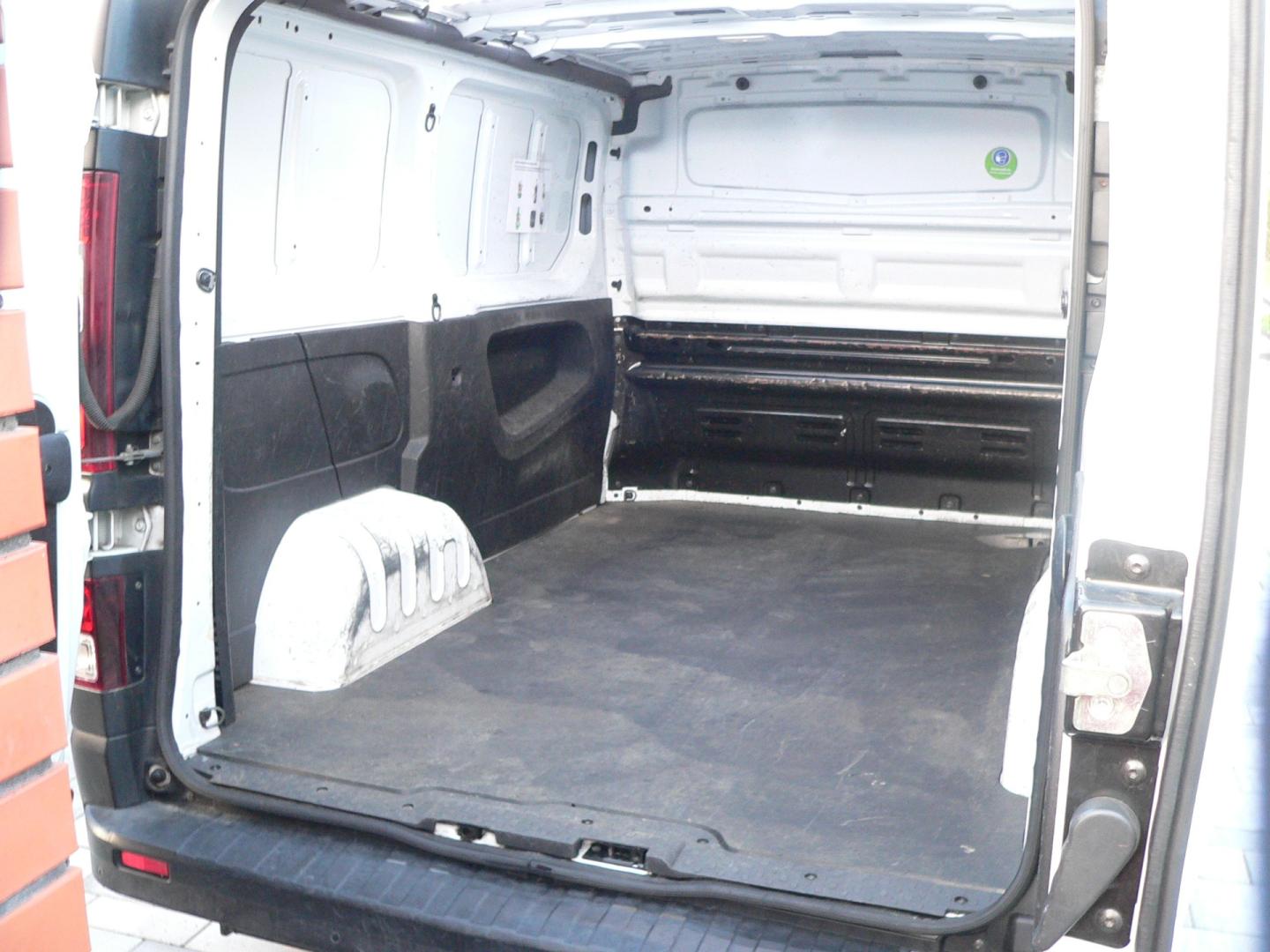 Renault Trafic 1.6 Diesel rok 2019