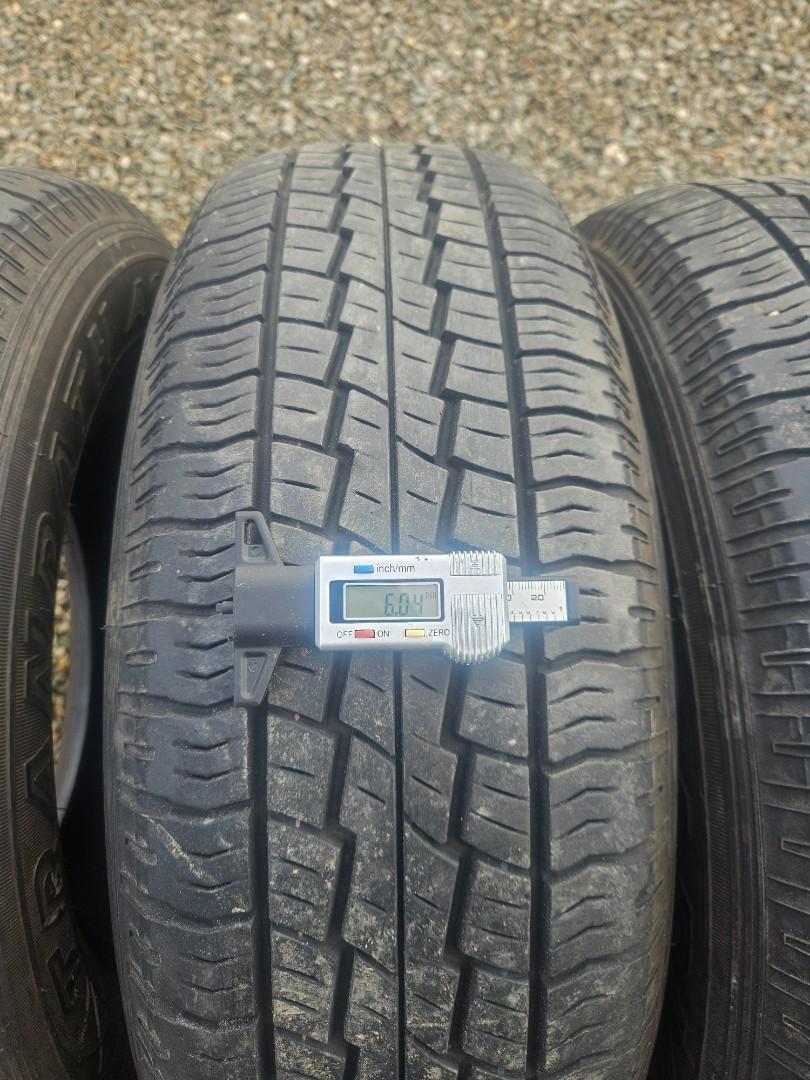 Opony letnie r15 215/70 Toyo Van Bus 4x4