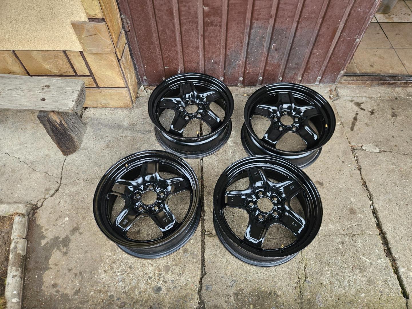 Felgi 16 5x110 Opel Strukturalne