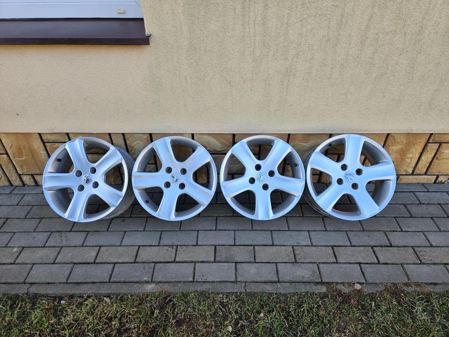 Alufelgi 16 4x108 Peugeot Citroen Opel Crossland Mazda 2