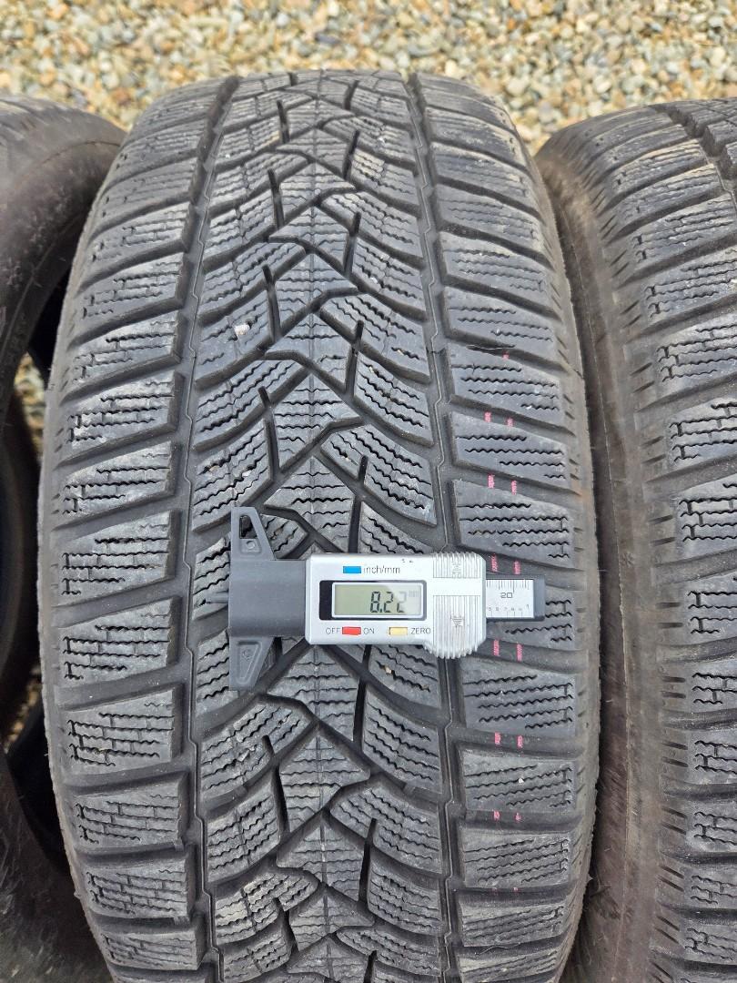 Opony zimowe r17 215/55 Dunlop Winter Sport 5