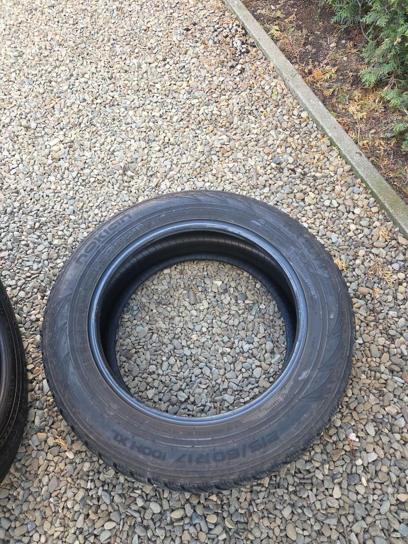 Opony Zimowe r17 215/60 Nokian