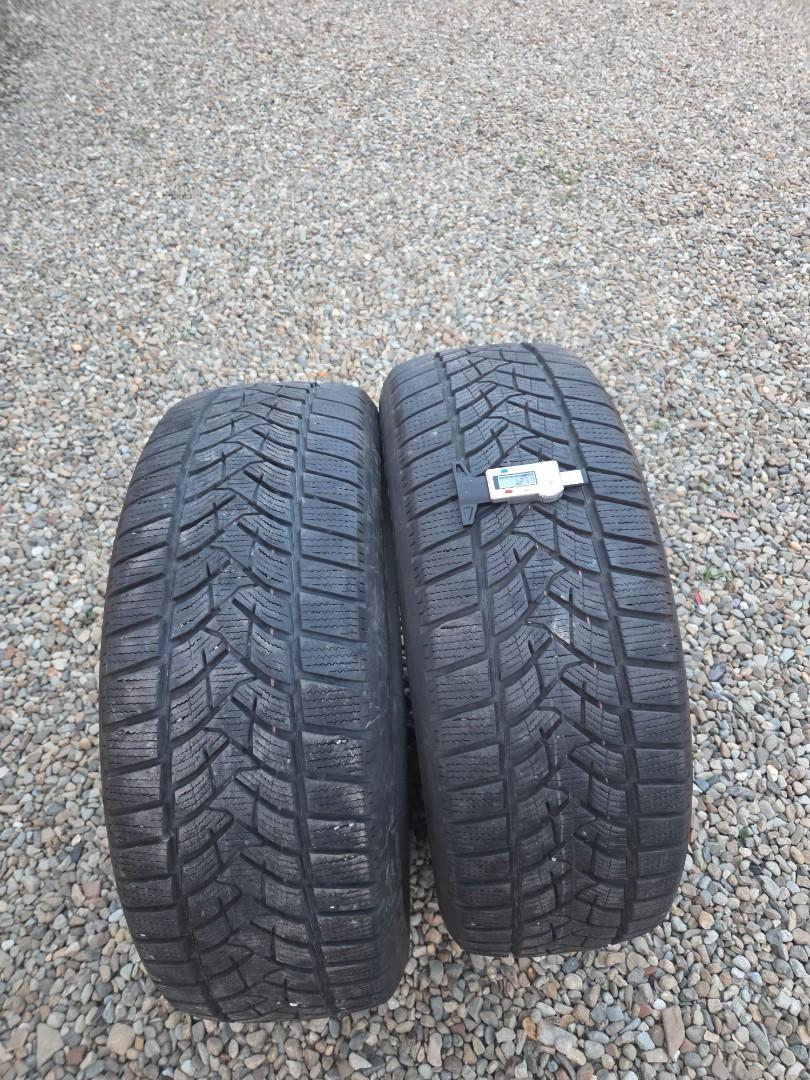 Opony zimowe 18 215/55 Dunlop