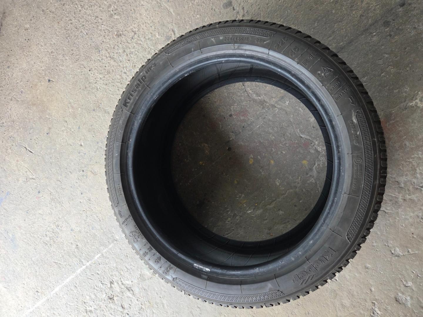 Opony zimowe r18 225/45 Kleber Krisalp hp3