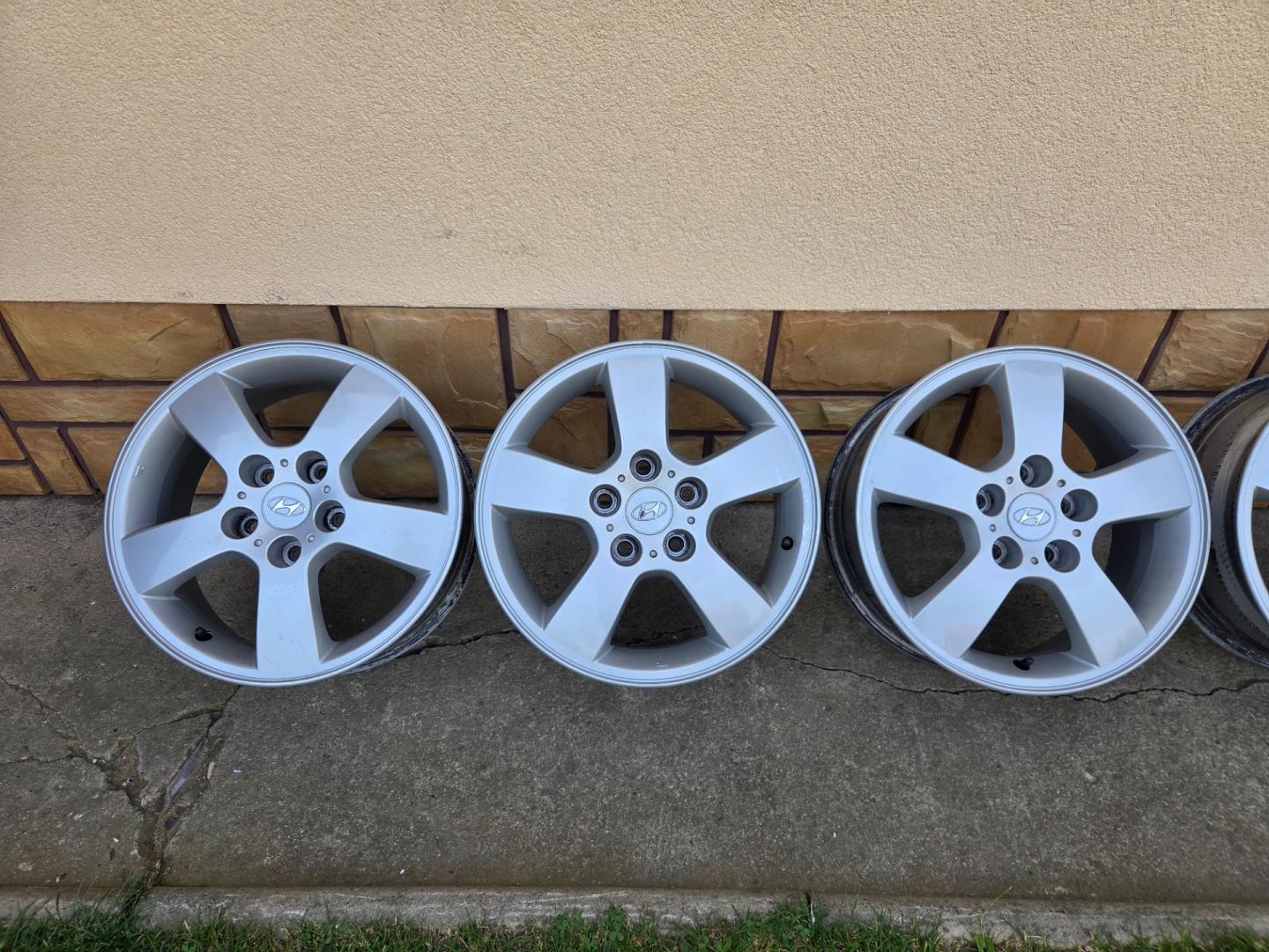 Alufelgi 16 5x114.3 Hyundai Kia Suzuki Renault Toyota Mitsubishi Mazda
