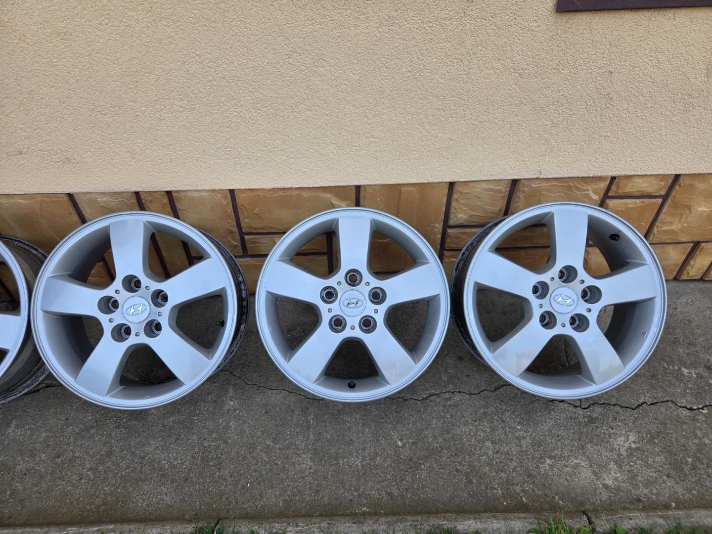 Alufelgi 16 5x114.3 Hyundai Kia Suzuki Renault Toyota Mitsubishi Mazda