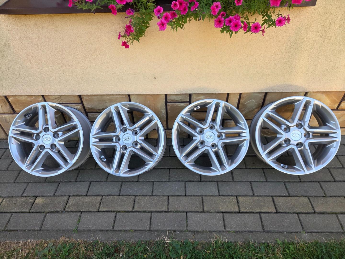 Alufelgi 16 5x114.3 Hyundai Kia Suzuki Renault Toyota Mitsubishi Mazda