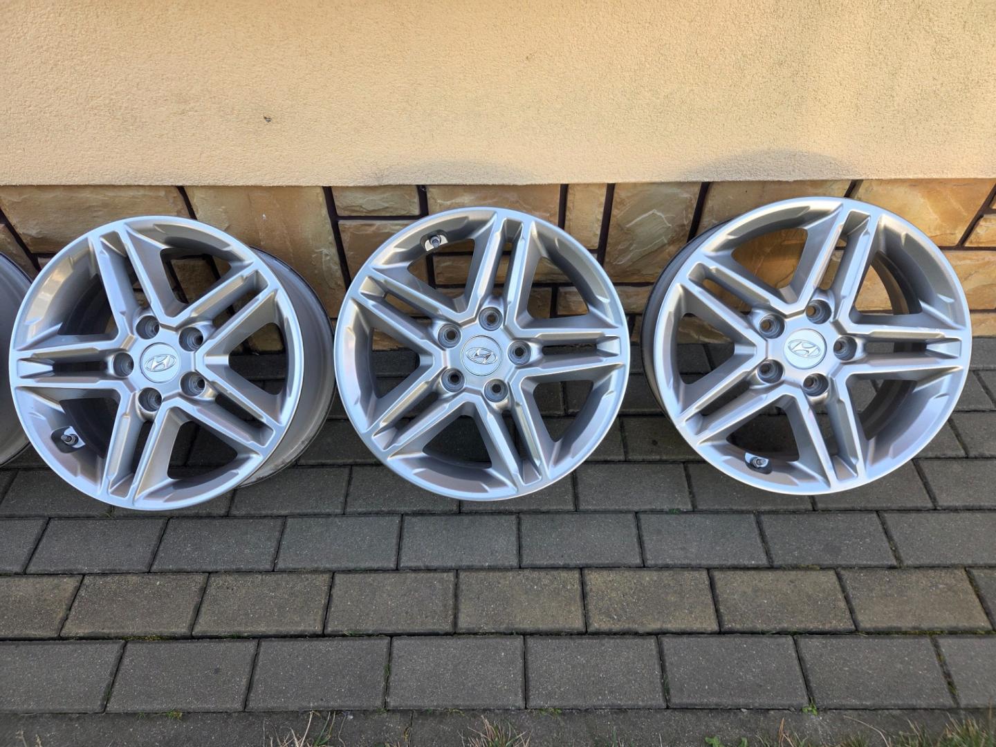 Alufelgi 16 5x114.3 Hyundai Kia Suzuki Renault Toyota Mitsubishi Mazda