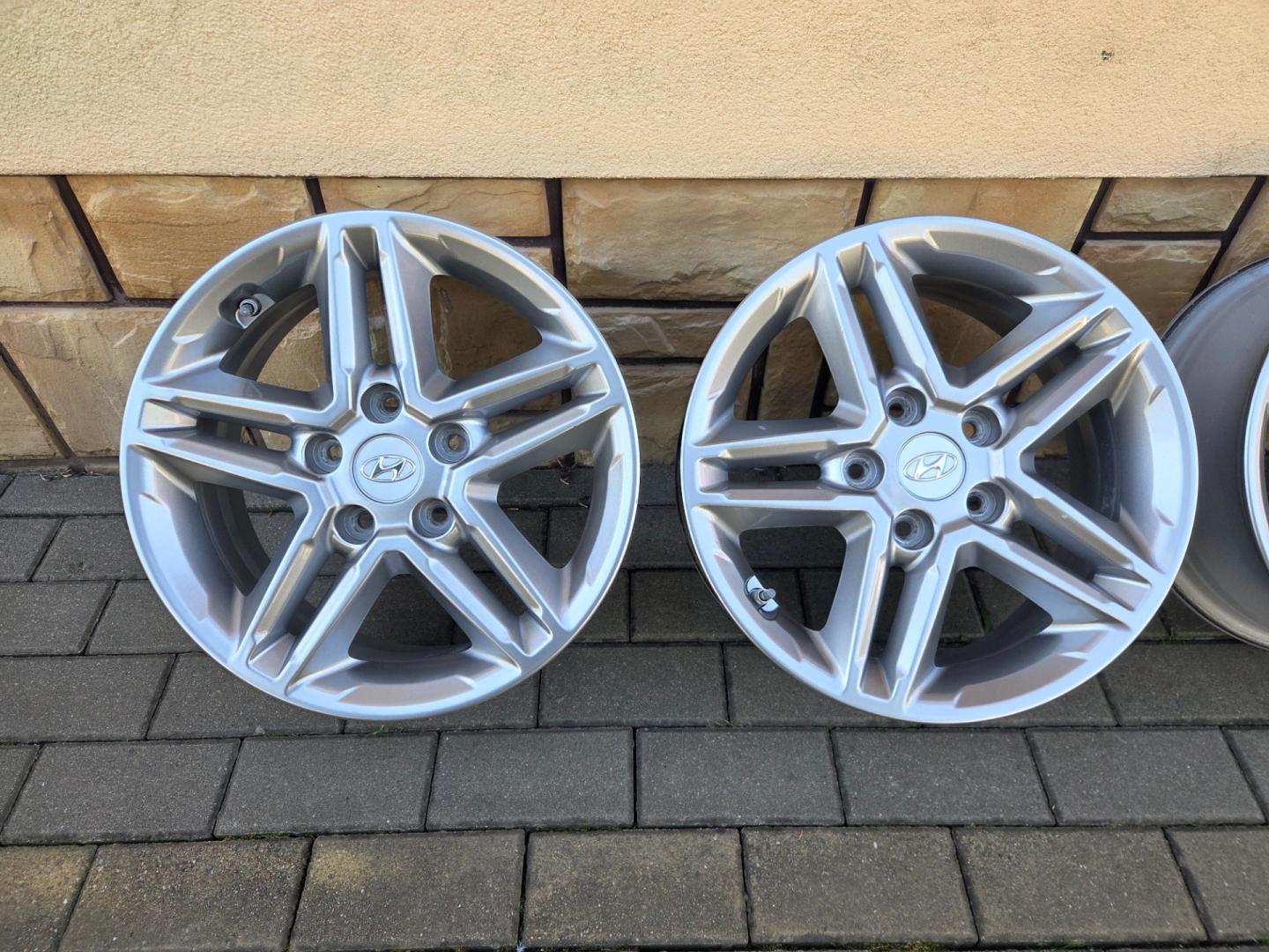 Alufelgi 16 5x114.3 Hyundai Kia Suzuki Renault Toyota Mitsubishi Mazda