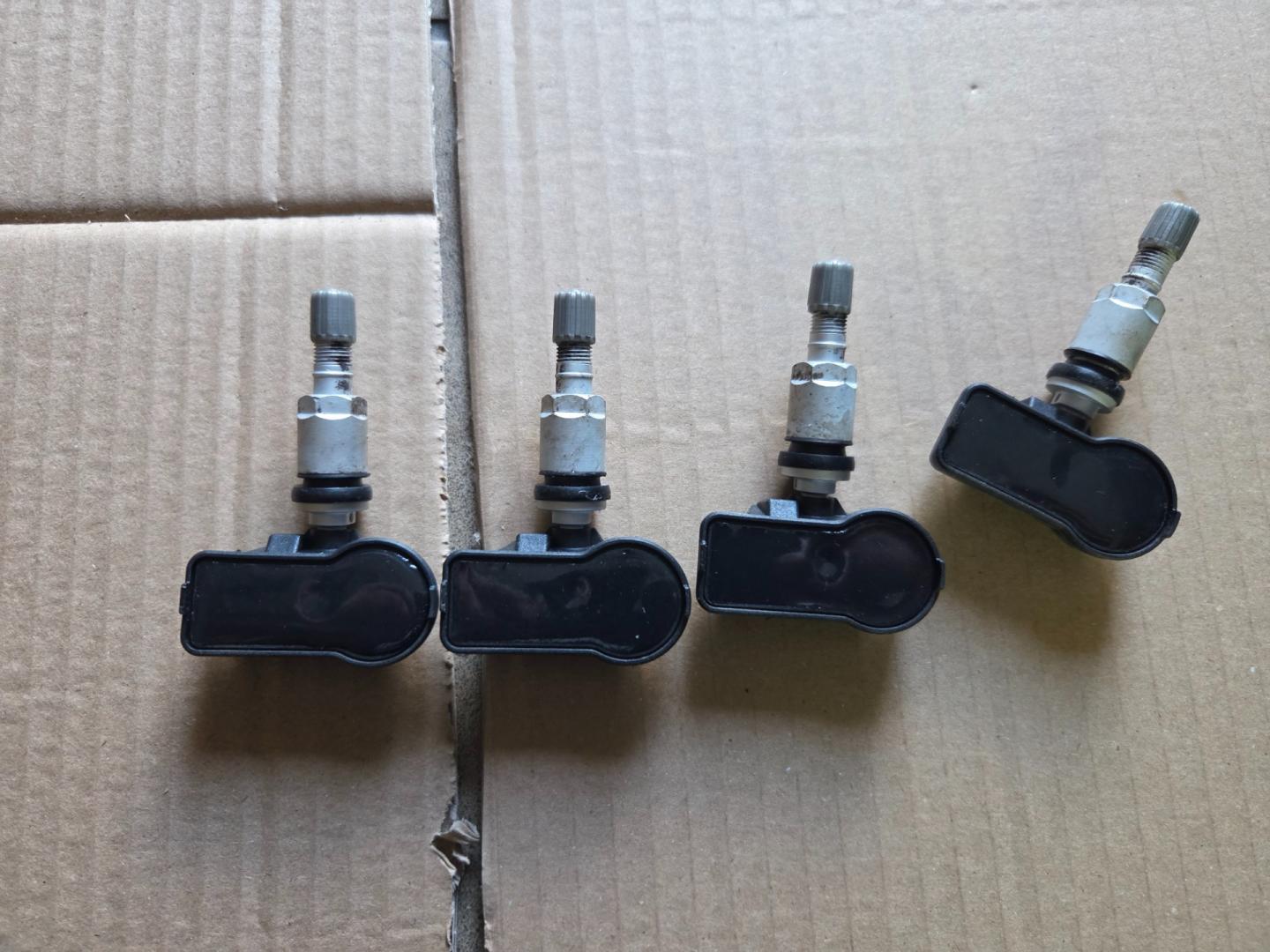 Czujniki cisnienia powietrza Tpms