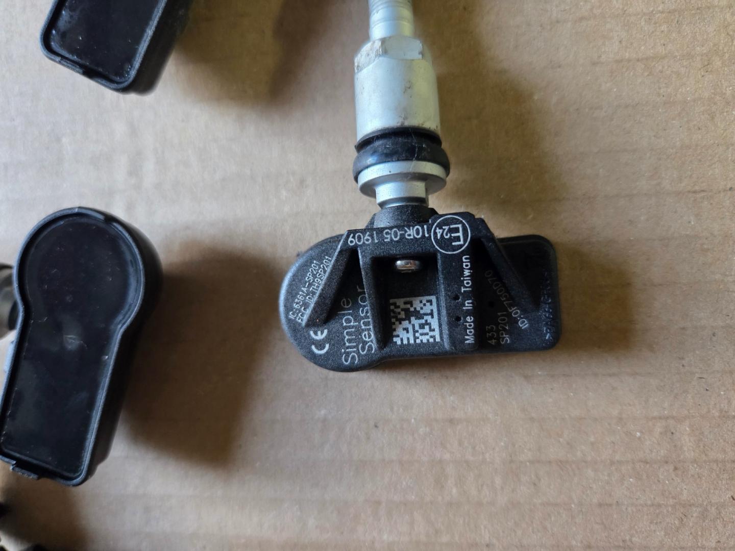 Czujniki cisnienia powietrza Tpms