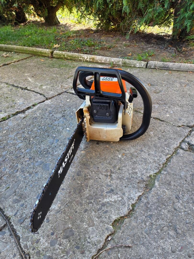 Pilarka Stihl 023/C 2.7km