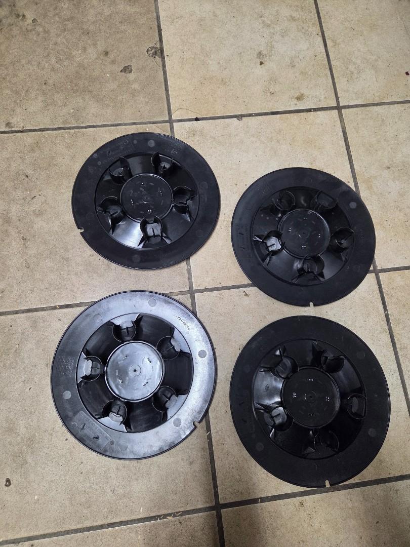 Kolpaki dekle Opel Vivaro Renault Trafic JAK NOWE