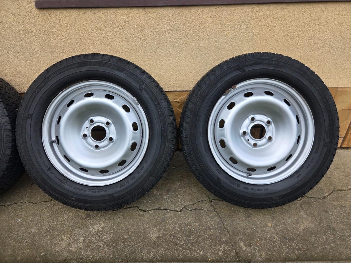 Felgi r16 5x114.3 Opel Vivaro B Renault Trafic III
