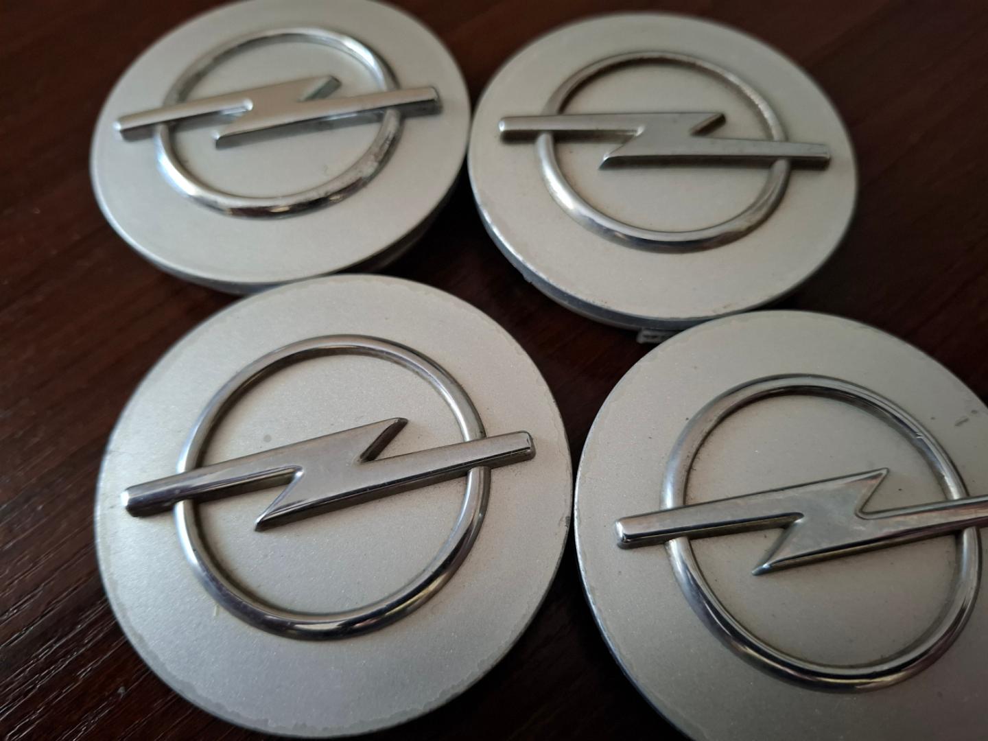 opel 4 oryginalne dekieleki do felg 64mm