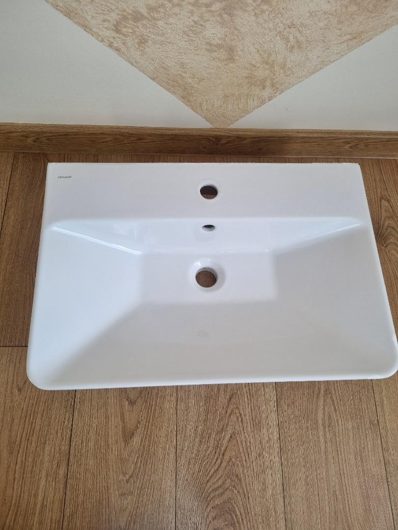 Umywalka slim 60