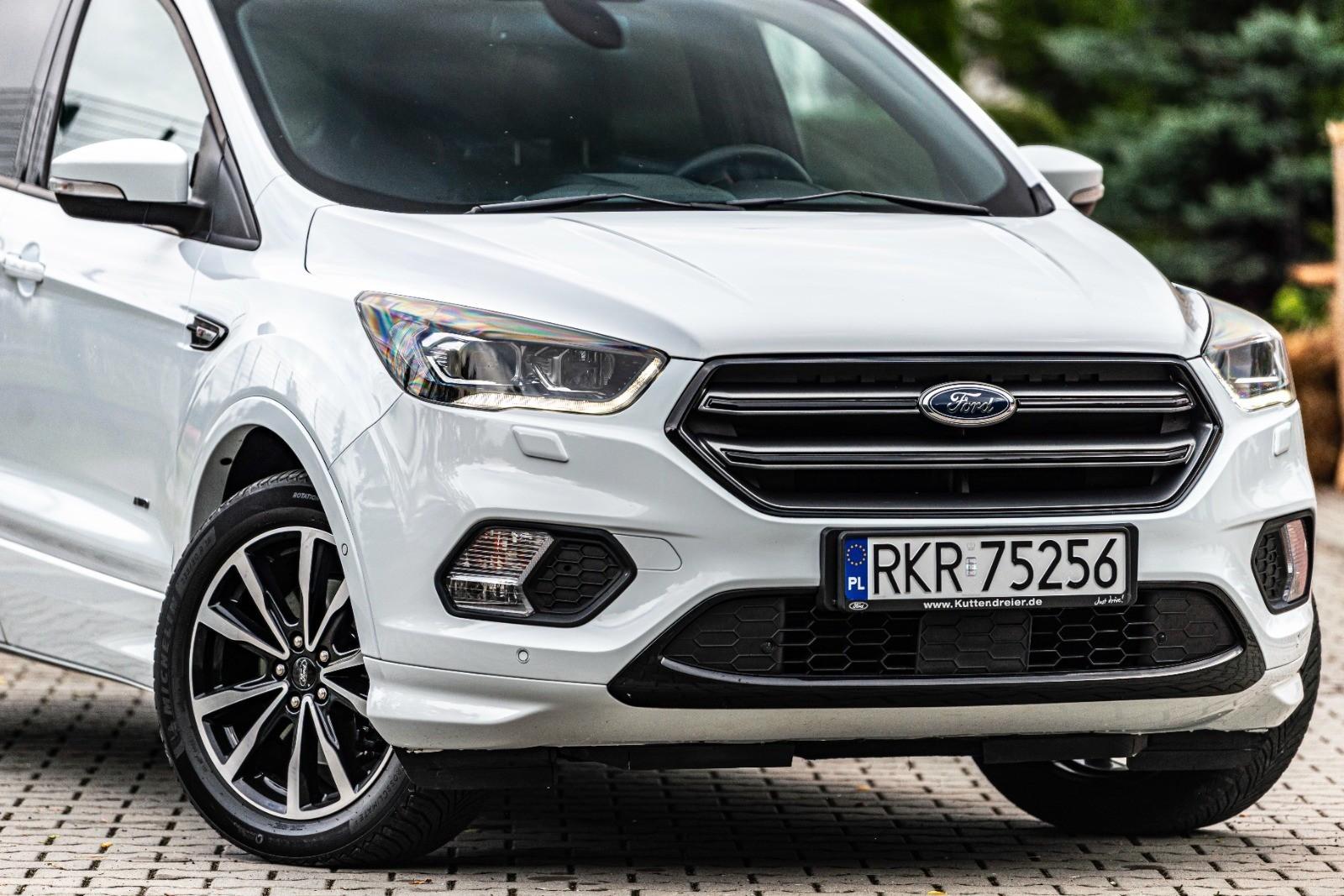 ford kuga | benzyna | 2018r. | st line | 4x4 | automat
