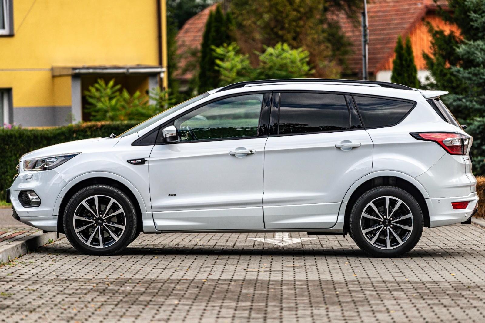ford kuga | benzyna | 2018r. | st line | 4x4 | automat