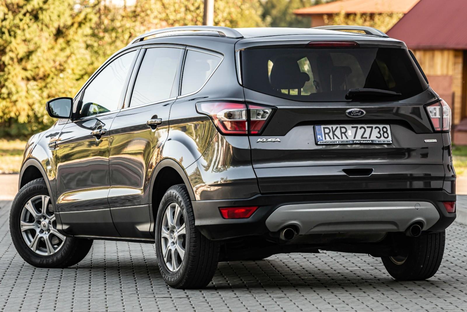 Ford Kuga 2017r.