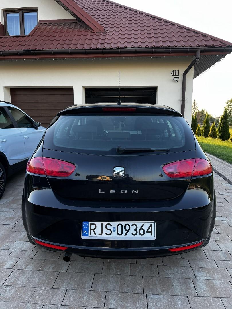 Seat Leon II Style 1.9 TDI 105 KM, 2009 r., wersja po liftingu