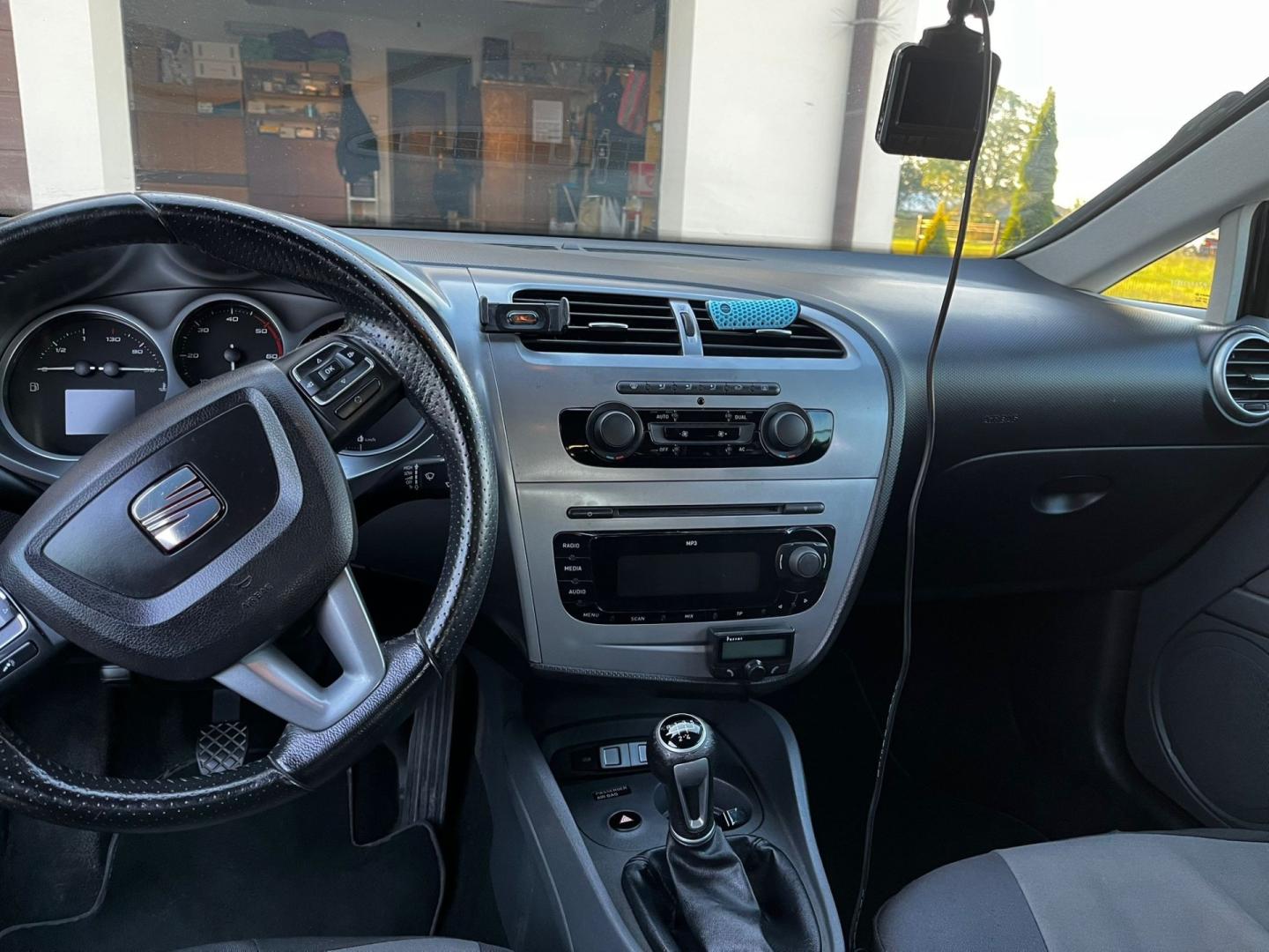 Seat Leon II Style 1.9 TDI 105 KM, 2009 r., wersja po liftingu